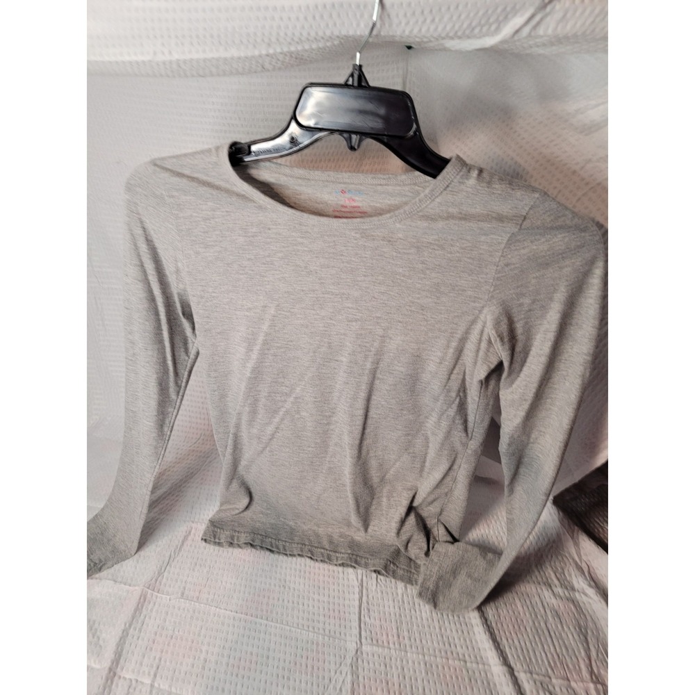 Sivvan Long Sleeved Tshirt Classic Fit White Women's Size S‎ NEW